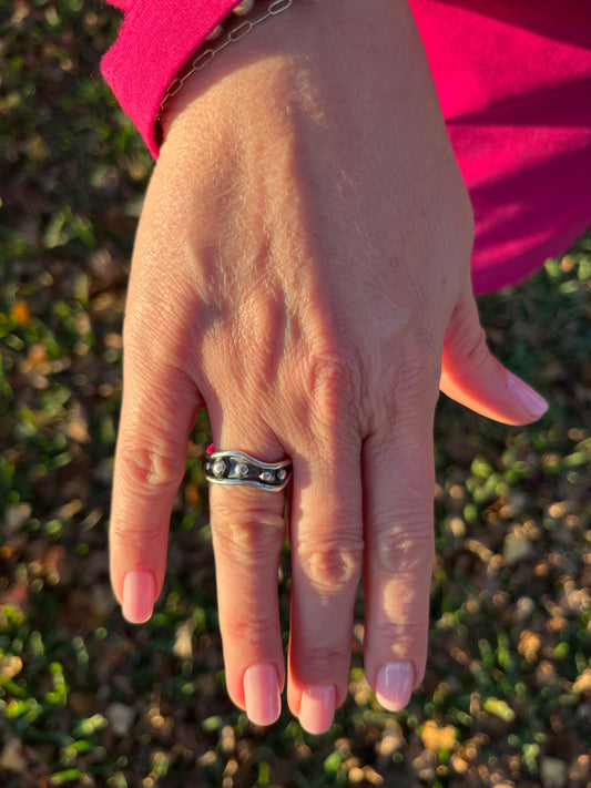 Adjustable Wave Ball Cigar Ring